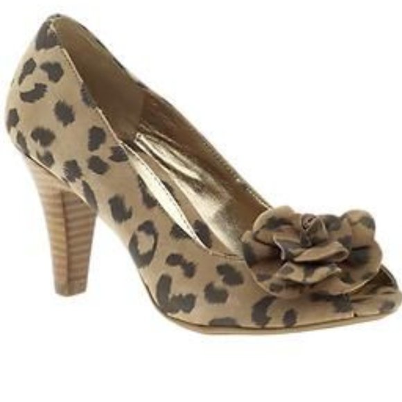 Sofft Gijon Scala Leopard Print Suede Peep-Toe Pumps in Wheat - Sz 8 NEW - Picture 9 of 16